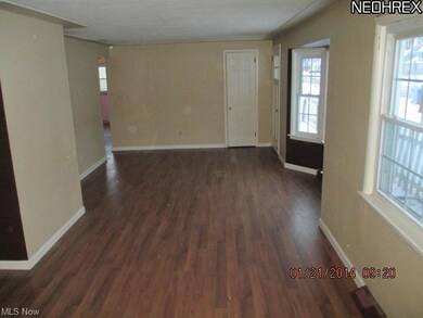 607 Irving Park Blvd, Sheffield Lake, OH 44054 - photo 2