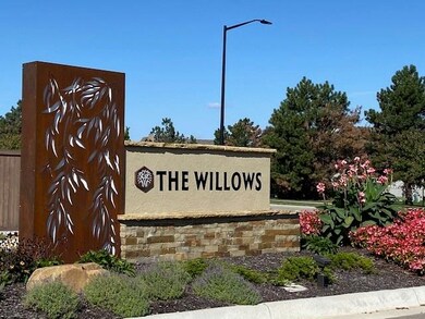 14624 S Haskins St, Olathe, KS 66062 - photo 5