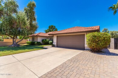944 N Ambrosia, Mesa, AZ 85205 - photo 2