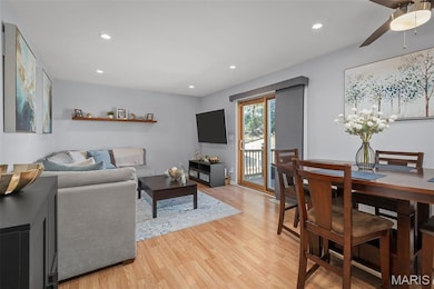 Living area featuring recessed lighting, light wood finished floors, and ceiling fan