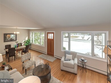 2217 Carol Ln, Norristown, PA 19401 - photo 5