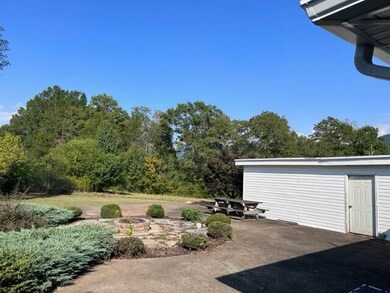 544 Inman Rd 3