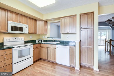 8014 Brightlight Place, Ellicott City, MD 21043 - photo 4