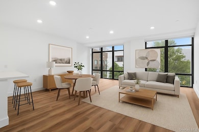 199 E Post Rd unit 202, White Plains, NY 10601 - photo 2