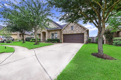 Nice large driveway.