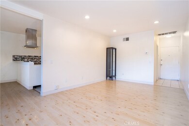 6255 Woodman Ave, Los Angeles, CA 91401 - photo 4