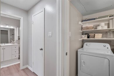 3500 Tangle Brush Dr unit 152, the Woodlands, TX 77381 - photo 7