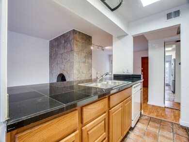 5916 Birchbrook Dr unit 136A, Dallas, TX 75206 - photo 7