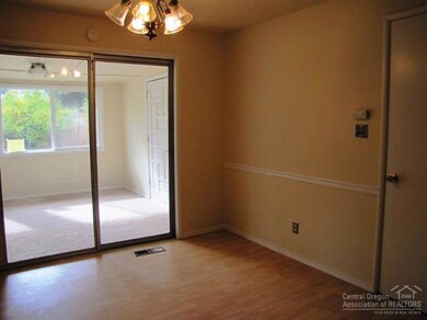 1345 NE Watson Dr, Bend, OR 97701 - photo 4