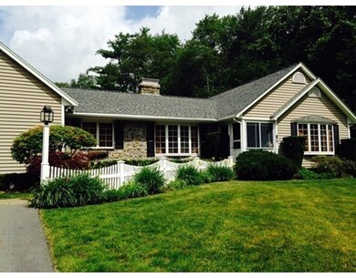 81 Westview Dr, Stoughton, MA 02072 - photo 3