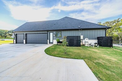 3912 Legend Trail, Granbury, TX 76049 - photo 5