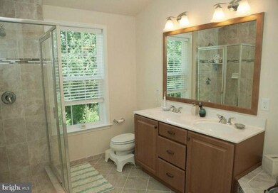 105 Avian Aly, Springfield, PA 19064 - photo 4