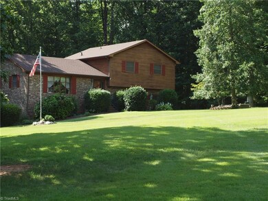 2520 Scott Mountain Rd, Asheboro, NC 27205 - photo 4