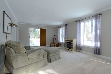 116 S Buell Ave, Aurora, IL 60506 - photo 7