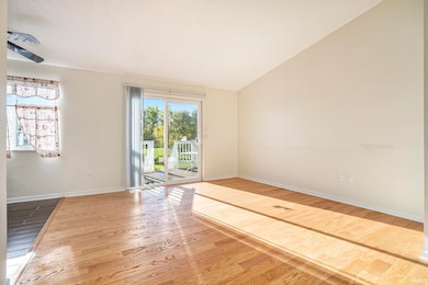 507 Buffalo Ct, Nappanee, IN 46550 - photo 5