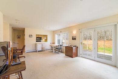 12 Springbrook Dr 07-(ZF-9250-30627-1-00