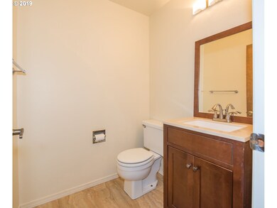 1930 Stonecrest Dr, Eugene, OR 97401 - photo 7