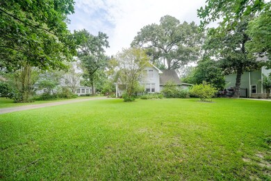 714 W 39th St, Houston, TX 77018 - photo 2