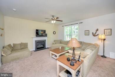 208 Green St, Locust Grove, VA 22508 - photo 5