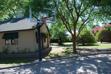 1420 E Branham Ln, Phoenix, AZ 85042 - photo 4