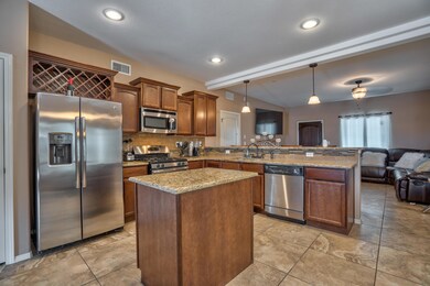 661 Huddersfield St, El Paso, TX 79928 - photo 6