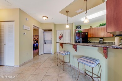 Breakfast bar
