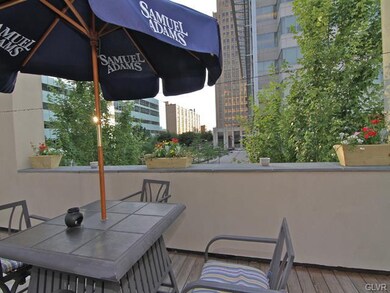 813 Hamilton St unit D, Allentown, PA 18101 - photo 4