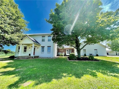 705 S Stringtown Rd, Covington, IN 47932 - photo 4