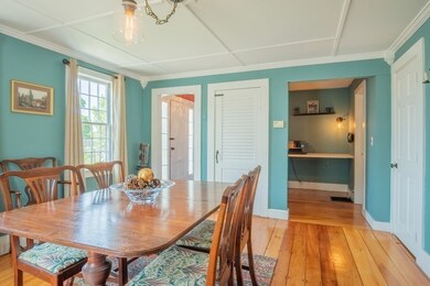 42 Redington St, Swampscott, MA 01907 - photo 4