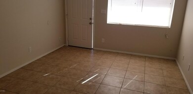 FRONT ROOM
