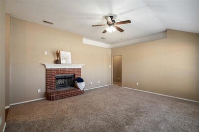 8013 Alex David Cir, Dallas, TX 75232 - photo 5