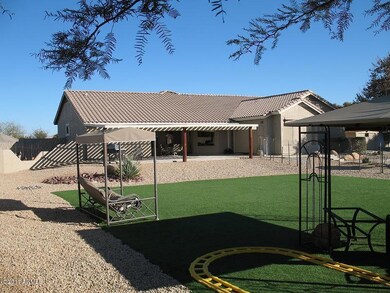 Incredible backyard.