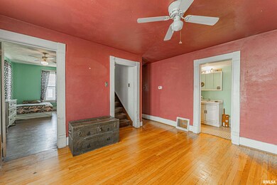 225 S Hamilton St, Lincoln, IL 62656 - photo 6