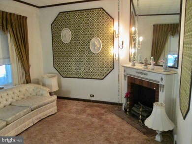 1043 Walnut St, Reading, PA 19601 - photo 6