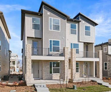 12682 S Lincoln Peak Ln unit 113, Herriman, UT 84096 - photo 2