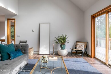 446 Abbey Rd, Woodstock, NY 12498 - photo 4