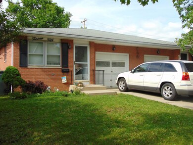 1350 Pegwood Dr unit 352, Columbus, OH 43229 - photo 2