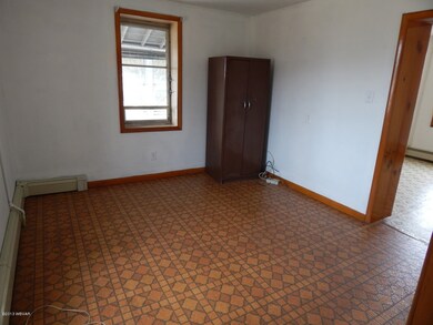 852 Lockard Rd, Pennsdale, PA 17756 - photo 3