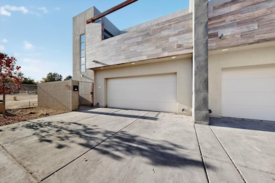 705 Alcalde Place SW unit lower, Albuquerque, NM 87104 - photo 2