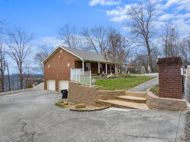 3660 Meadowland Dr, Morristown, TN 37814 - photo 3