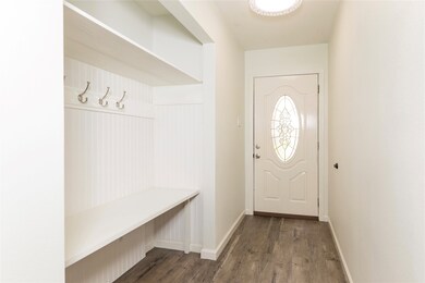 4218 Townes Forest Rd, Friendswood, TX 77546 - photo 3