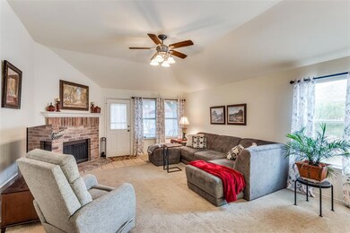 514 Robinwood Dr, Wylie, TX 75098 - photo 5