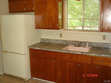 4943 Kings Hwy N, Emmaus, PA 18049 - photo 4