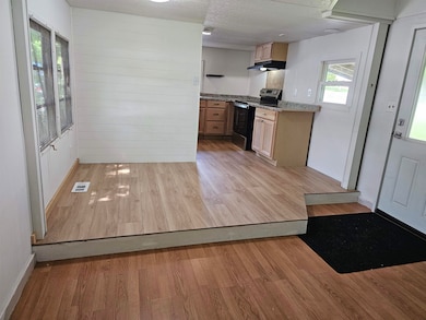 Kitchen/dining