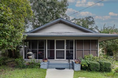 8x22 screened porch!