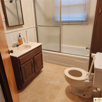 280 Rock Springs Rd, Summer Shade, KY 42166 - photo 5