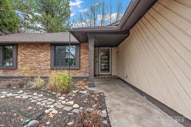 2176 S White Pine Place, Boise, ID 83706 - photo 4