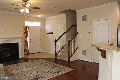 23219 Observation Dr, Clarksburg, MD 20871 - photo 3