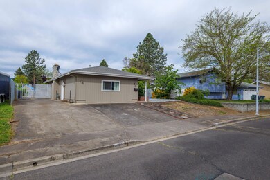 1085NFifthSt-044