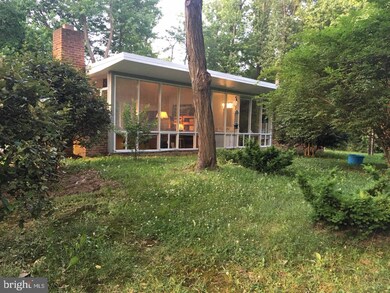 2208 Marthas Rd, Alexandria, VA 22307 - photo 5